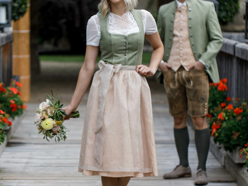 Hochzeitsdirndl